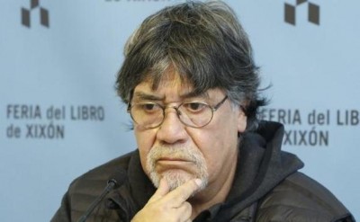 Escritor chileno Luis Sepúlveda en estado grave