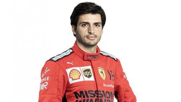 Ferrari eligió al español Carlos Sáinz