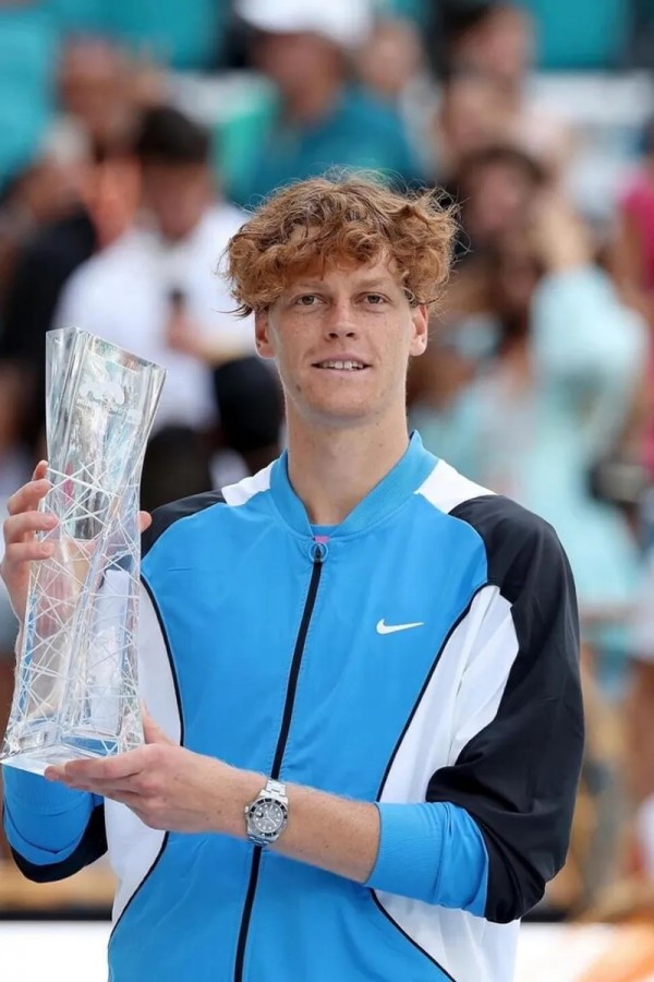 Jannik Sinner vincitore del Masters 1000 di Miami e  numero 2 al mondo