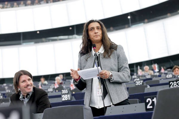 Ilva, D’Amato (M5S) presenta interrogazione alla commissione UE: “tutelare salute”