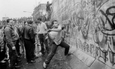 Alemania recuerda con discordia los 30 años de la caída del Muro comunista de Berlín