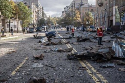 Ucraina: forti esplosioni a Kiev. &#039;Dieci morti in raid russi in tutto il Paese, 60 feriti&#039;