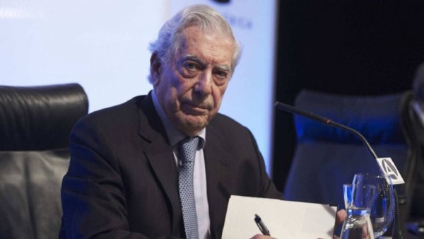Mario Vargas Llosa: “A Fidel Castro no lo absolverá la historia”