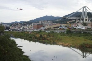 Crolla ponte a Genova: i morti sono 35. Rischio nuovi cedimenti