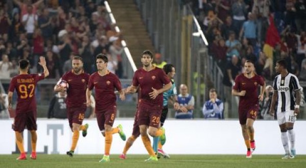 Juventus perdió con Roma, fiesta aplazada Roma  Juventus 3:1