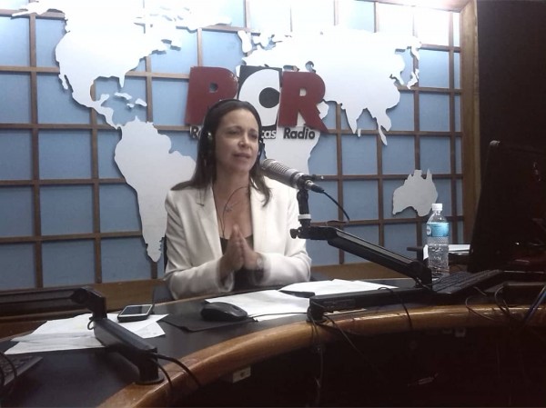 Maria Corina Machado condutora programa radio Contigo y lider de Vente Venezuela