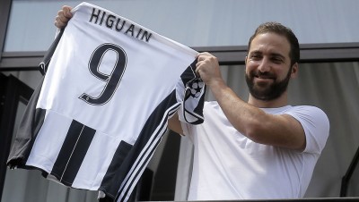 Gonzalo Higuain the €90m bianconero