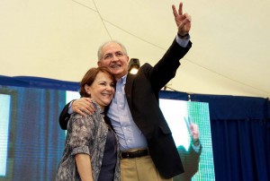 Mensaje a Venezuela de Antonio y Mitzy Capriles de Ledezma: Sólo con libertad habrá Feliz Año