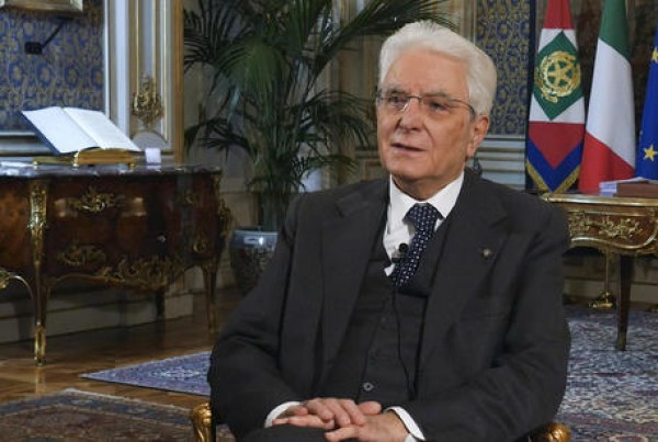 Mattarella: &#039;Periodo travagliato, lo supereremo insieme&#039;