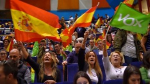 Elezioni spagnole, nuova incertezza: vincono ma calano i socialisti, Vox terzo partito , e ora che si fa?