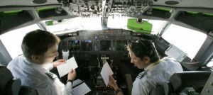 Cosa può fare un pilota d&#039;aereo in cabina (e cosa assolutamente no)