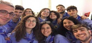 Taranto - Gruppo di scout pugliesi per ripulire piazza Marconi