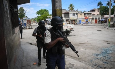 Forze di sicurezza a Port-au-Prince