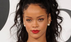 Rihanna rompe su regla: habla de su vida y cuenta que quiere ser madre