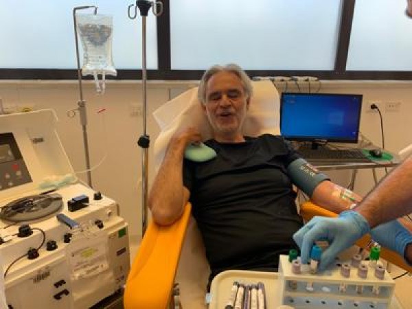 Bocelli ha avuto coronavirus: è guarito e dona il plasma