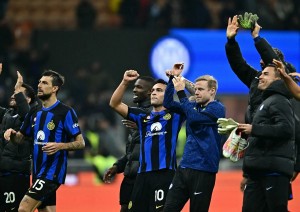 L&#039;Inter ribalta la Roma, 4-2 all&#039;Olimpico
