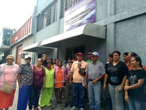 Pacientes de la unidad de diálisis José Gregorio Hernández exigieron al IVSS contraloría nacional, para verificar que los insumos no sean desviados