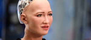 «Se vi fregheremo il lavoro sarà colpa vostra». Sophia, il robot risponde ai giornalisti