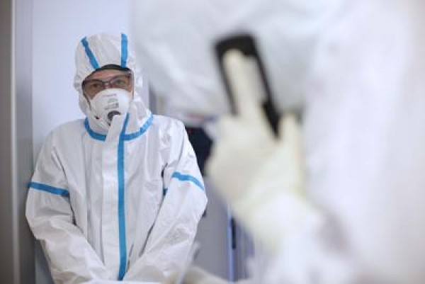 Coronavirus, in Italia 130 morti nelle ultime 24 ore Rt sotto 1 in tutte le Regioni
