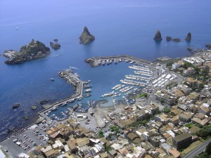 Faraglioni Aci Trezza &quot;Isole dei Ciclopi&quot;