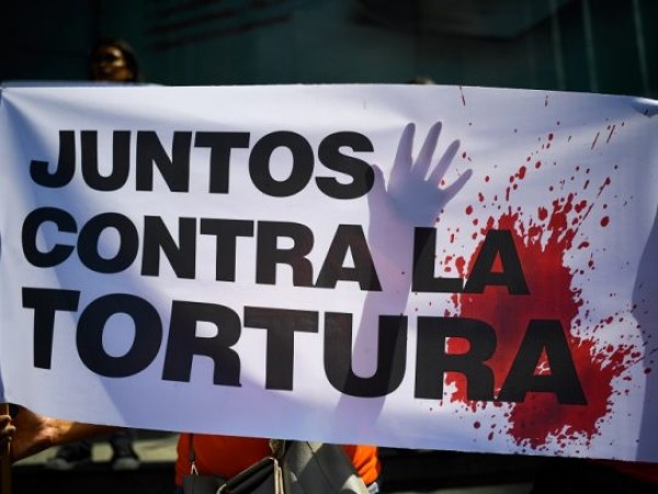 España pide sanciones de la UE contra responsables de torturas en Venezuela