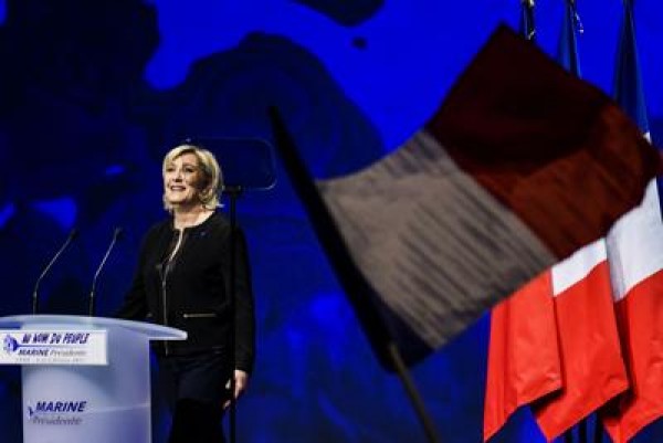 Marine Le Pen: &quot;Se vinco, Francia via da Ue e Nato&quot;