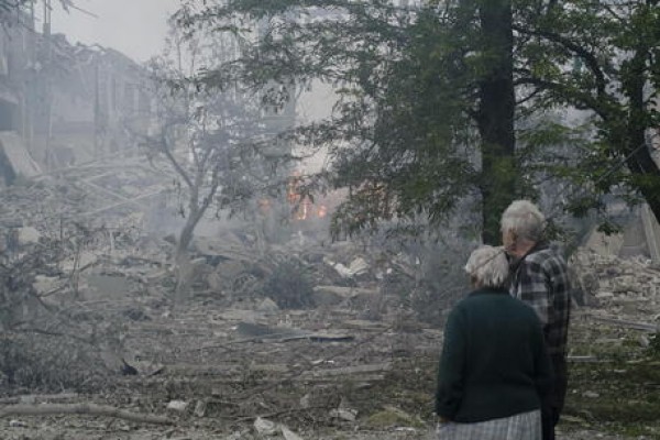 Ucraina: russi attaccano regione di Donetsk, 3 civili uccisi
