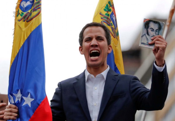 Perché il giuramento di Juan Guaidó come presidente ad Interim del Venezuela non è un colpo di stato