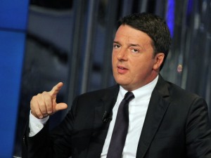 Renzi: &quot;Nessuna tendopoli, ricostruire presto e bene&quot;