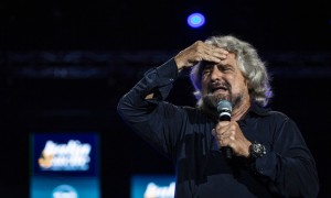 Beppe Grillo è indagato per i contratti pubblicitari con la Moby
