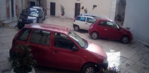 Grottaglie (Taranto) – Art1 contro la sosta selvaggia nel centro storico