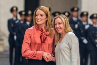 Roberta Metsola e Giorgia Meloni