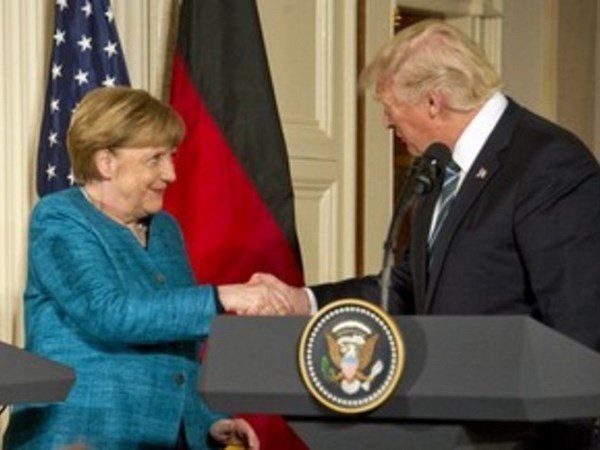 Il faccia a faccia tra Merkel e Trump, un dialogo difficile