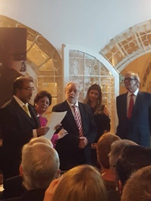 Reconocimiento otorgado por el presidente Sergio Mattarella  Secretario General de CAVENIT recibe título de Commendatore della Repubblica