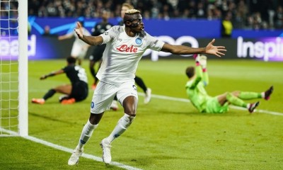 Champions: Napoli da urlo, 2-0 a Francoforte e mani sui quarti