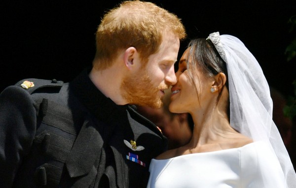 Harry y Meghan felices al ser declarados marido y mujer