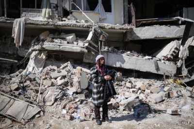 Más de 42 mil edificios colapsaron en Turquía. 