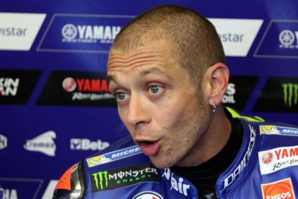 Valentino Rossi &quot;feliz&quot; de volver a las pistas