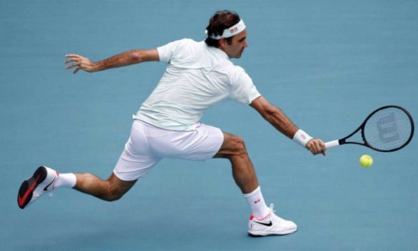 Federer vence a Isner y se proclama campeón en Miami por cuarta vez