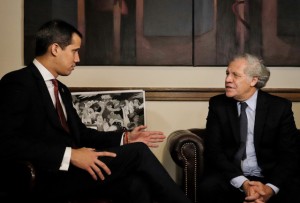 El presidente interino de Venezuela, Juan Guaidó, se reunió el jueves con el secretario general de la Organización de los Estados Americanos (OEA), Luis Almagro.