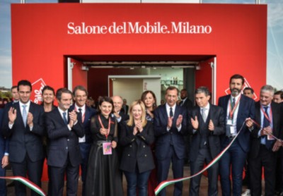 Meloni inauguró el salón del mueble de Milán