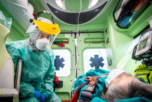 Coronavirus, otras 242 personas murieron en Italia Un total de 31610 víctimas