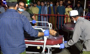 Bagno di sangue a Kabul, il bilancio sale a 170 morti
