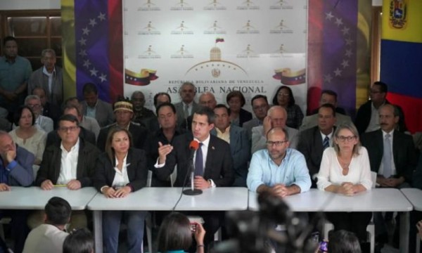 Guaidó: Nuevamente se da un Golpe continuado contra la Asamblea Nacional; pero mañana sesionaremos