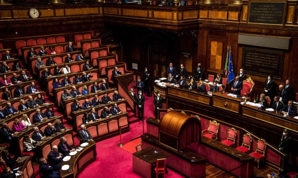 Attesa per l&#039;elezione dei capigruppo, ultimo passo prima di far partire le consultazioni