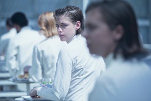 La película &quot;Equals&quot;, una historia de amor en un futuro aséptico