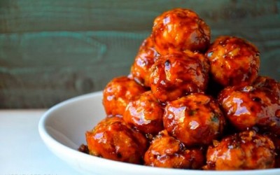 Albóndigas de pollo en salsa de naranja