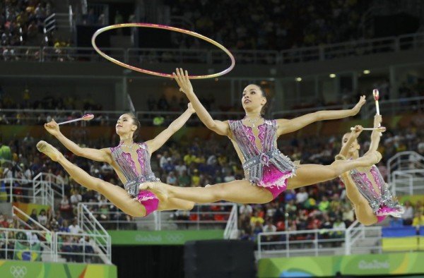 Rio 2016, rabbia e lacrime per le farfalle azzurre che continueranno a volare...: Il podio soffiato dalla Bulgaria