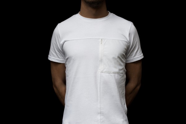 RepAir: la t-shirt genderless che purifica l’aria. Obiettivo: aiutare l’ambiente. Con eleganza.
