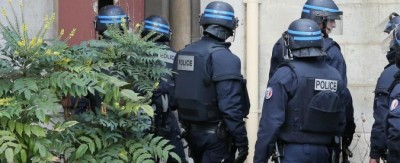Francia: falso allarme la presa d&#039;ostaggi a Parigi torna la paura terrorismo